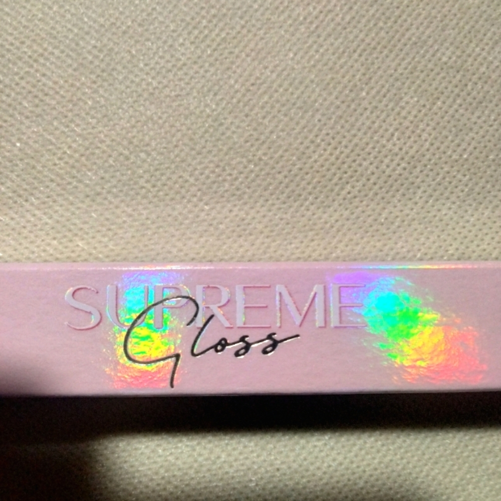 Supreme Gloss Lip Gloss